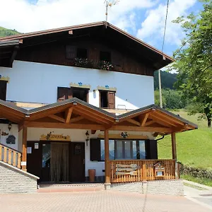 Affittacamere Navertino, Borno