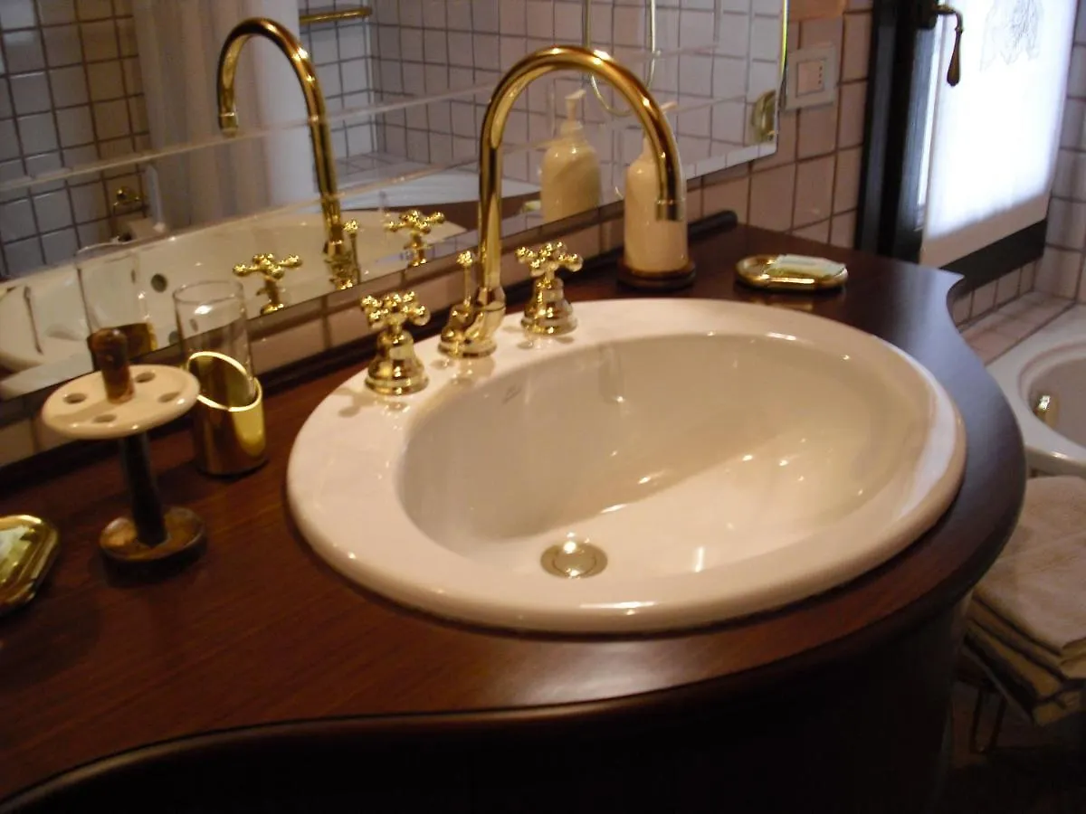 Bed And Breakfast Zanaglio Borno Bed & Breakfast