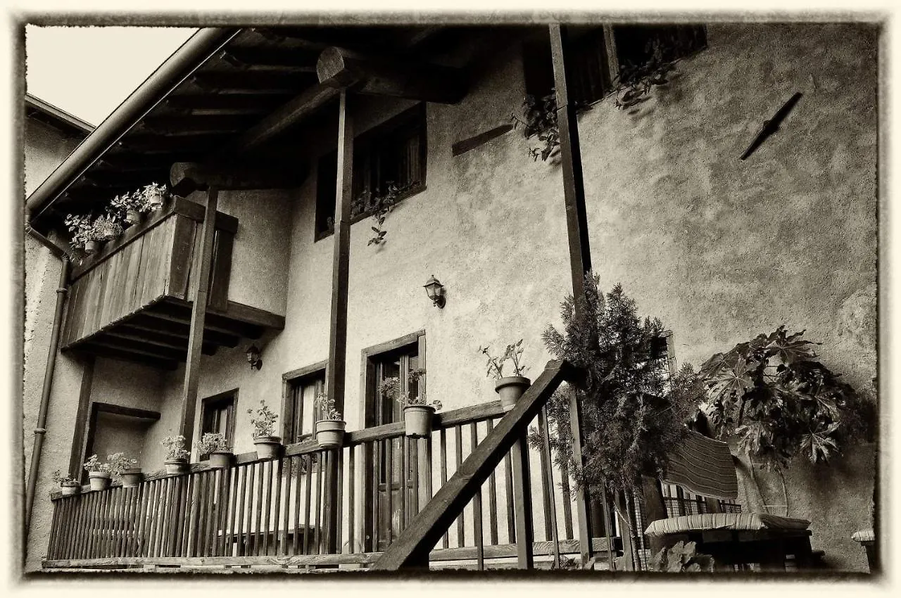 Bed And Breakfast Zanaglio Borno 0*,  Italy